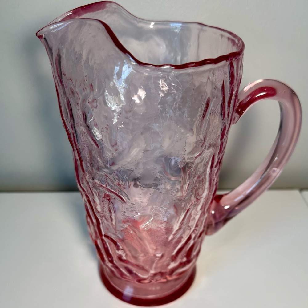 Morgantown Seneca Driftwood Pink 8" Pitcher  tall 32oz Crinkle Glass